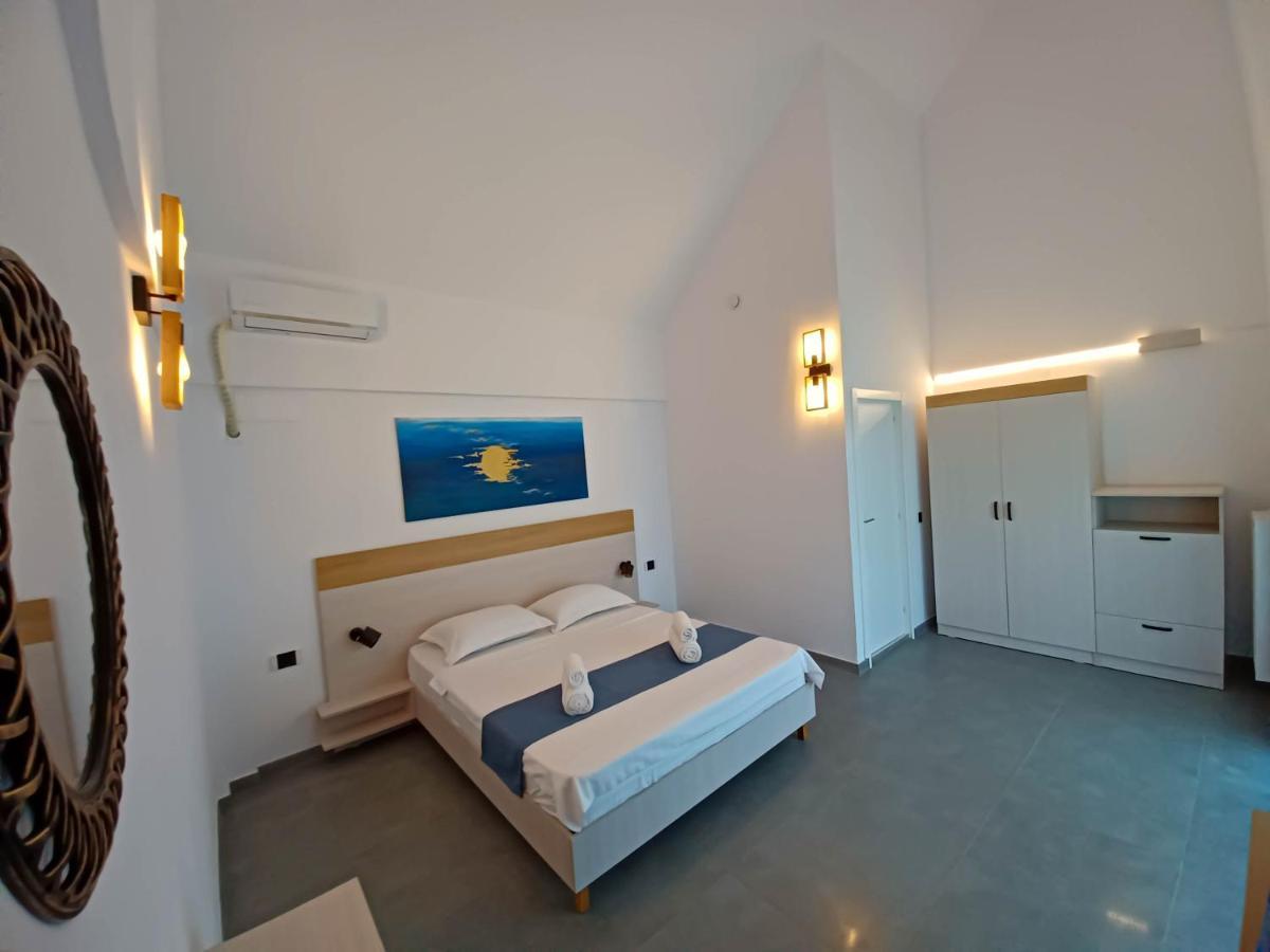 Deja Blue - Adult Only Hotel Sfântu Gheorghe Buitenkant foto