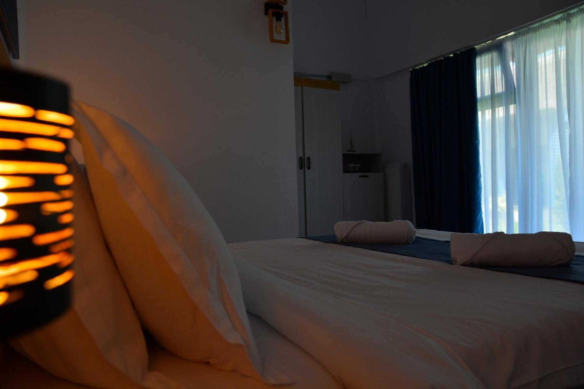 Deja Blue - Adult Only Hotel Sfântu Gheorghe Buitenkant foto